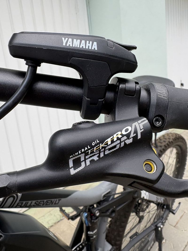 Elektrokolo celoodpružené Haibike Sduro Fullseven LT 3.0, nájezd pouze 870KM