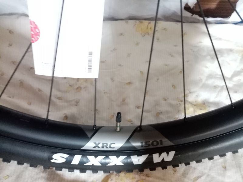 DT Swiss XRC 1501 Spline S12 Hookless - sada 29" kol Osy Boost