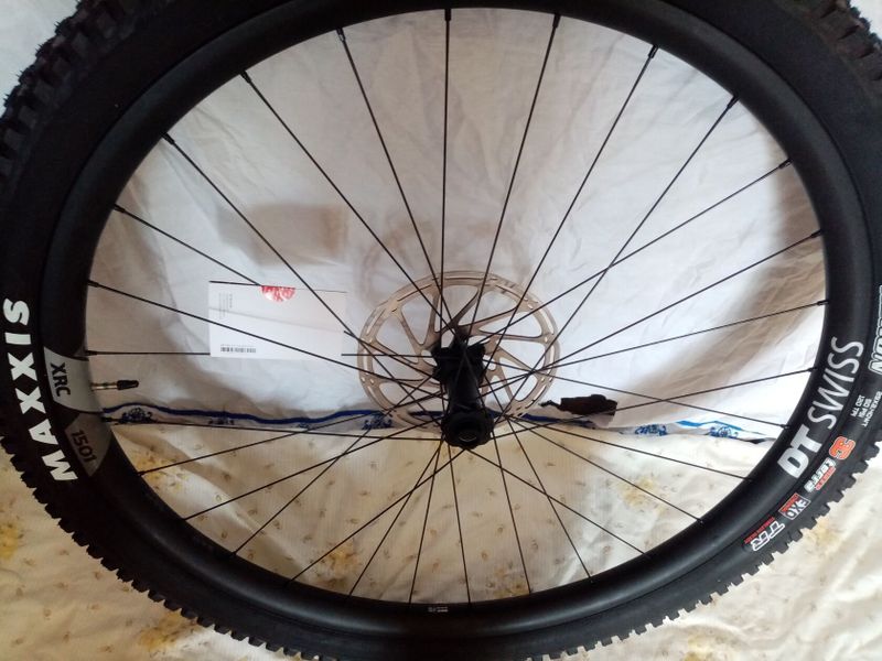 DT Swiss XRC 1501 Spline S12 Hookless - sada 29" kol Osy Boost