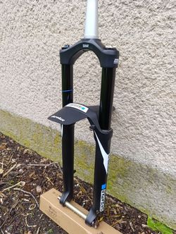 Zánovní Suntour DUROLUX 36 EQ 160mm RC2