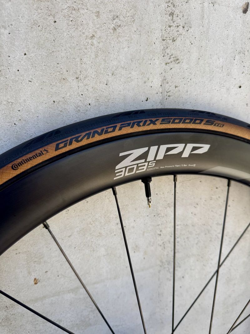 Zapletená kola ZIPP 303 S + Pláště + Kotouče