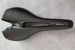 sedlo SPECIALIZED TOUPE COMP Gel 143