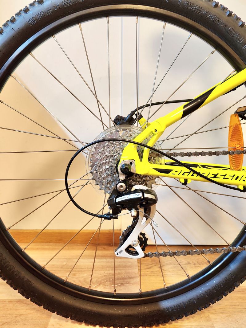 Horské kolo GT Aggressor Expert pro 160-170 cm, kola 27.5"
