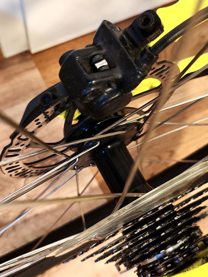 Horské kolo GT Aggressor Expert pro 160-170 cm, kola 27.5"