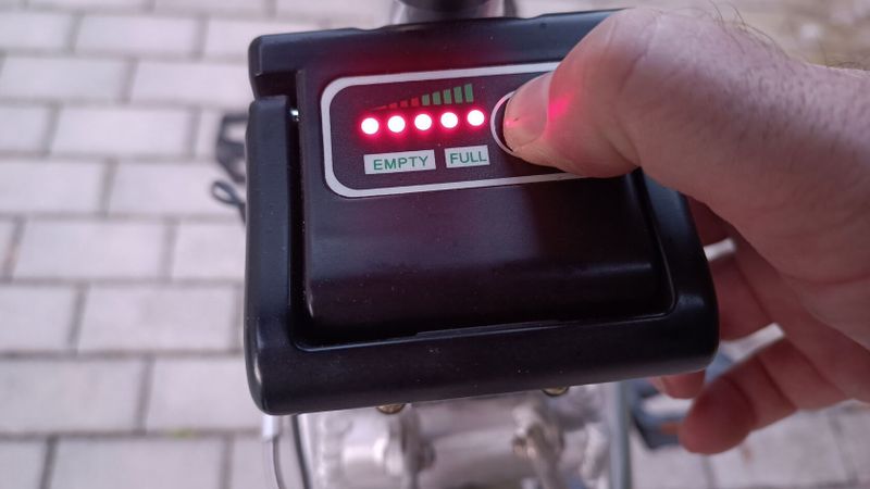 Lectron City-biker R1, nová baterie, městské elektrokolo