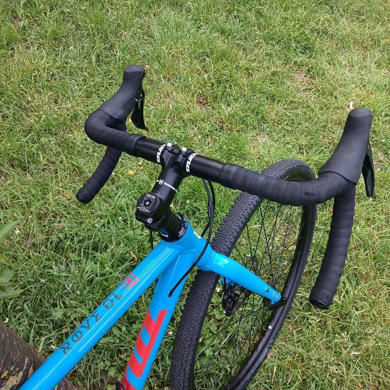 Gravel - Kona Rove DL