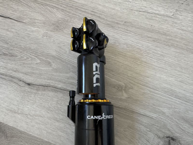 Tlumič Cane Creek KITSUMA Air 210x50-55mm