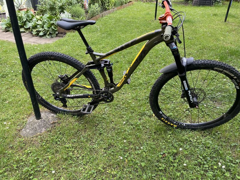 Qayron Carma 140 29” M (17”)