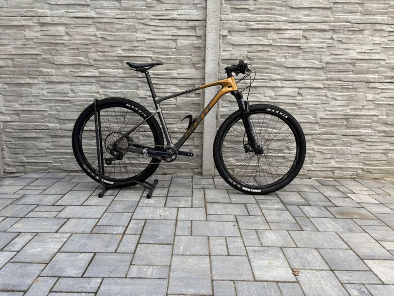 Giant xtc advanced 2 