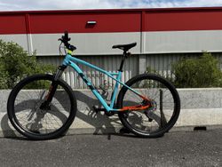 GT Avalanche Sport 29er / L