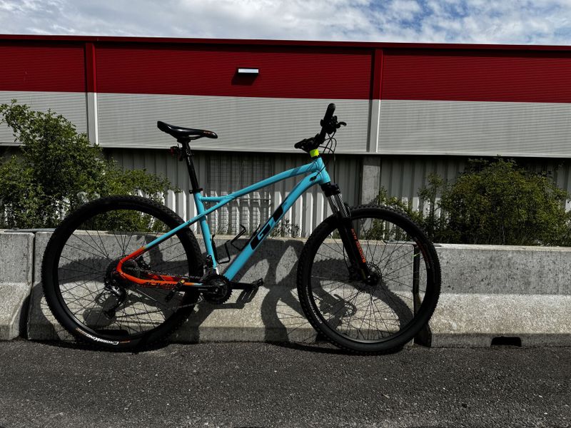 GT Avalanche Sport 29er / L