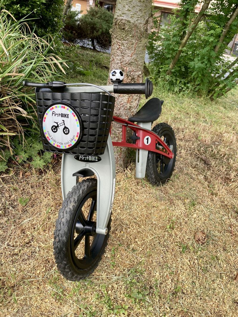 First Bike s příslušenstvím