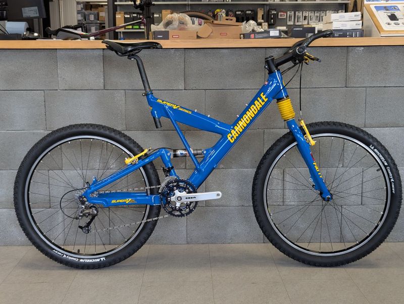 Cannondale Super V 2000 velikost L, Volvo, rok 1999, CODA, po repasi, původní osazení