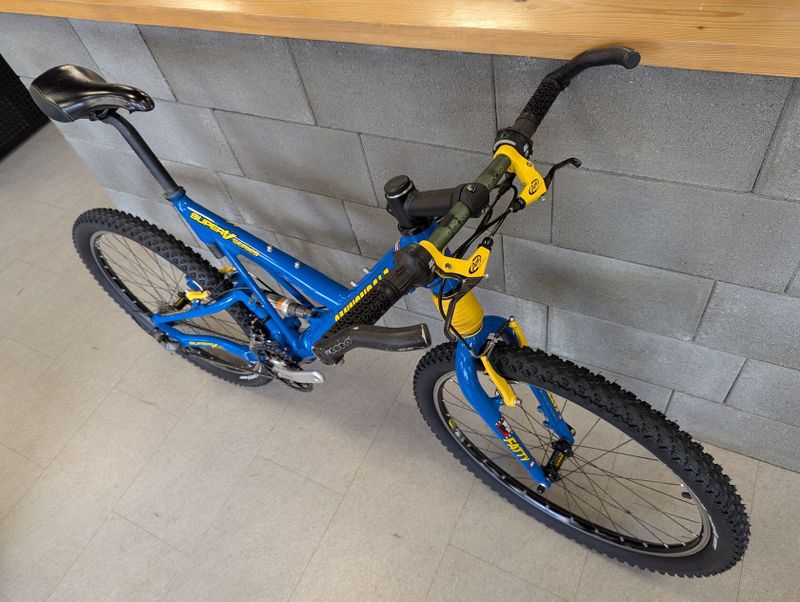 Cannondale Super V 2000 velikost L, Volvo, rok 1999, CODA, po repasi, původní osazení