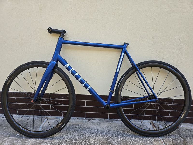 REPETE REASON R2 60 + FFWD RAW CS 33