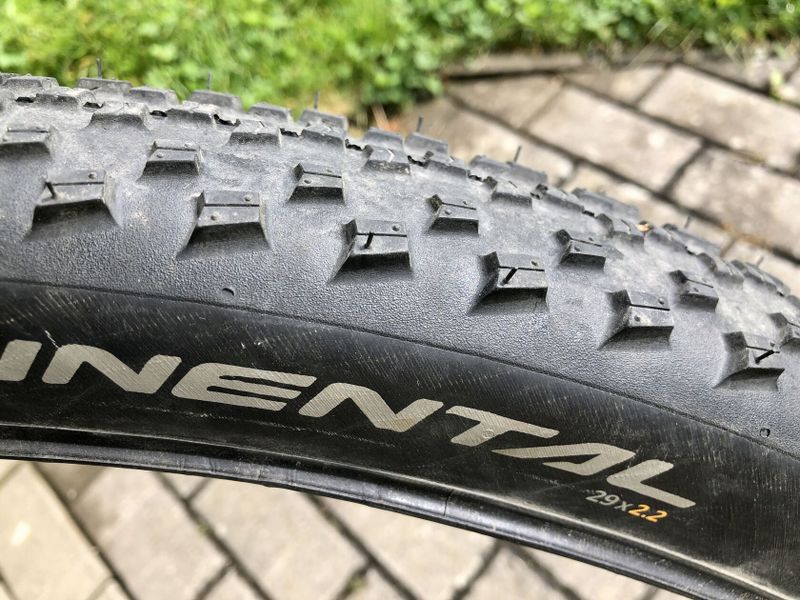 Pláště Continental CrossKing 29x2.2 Race Sport