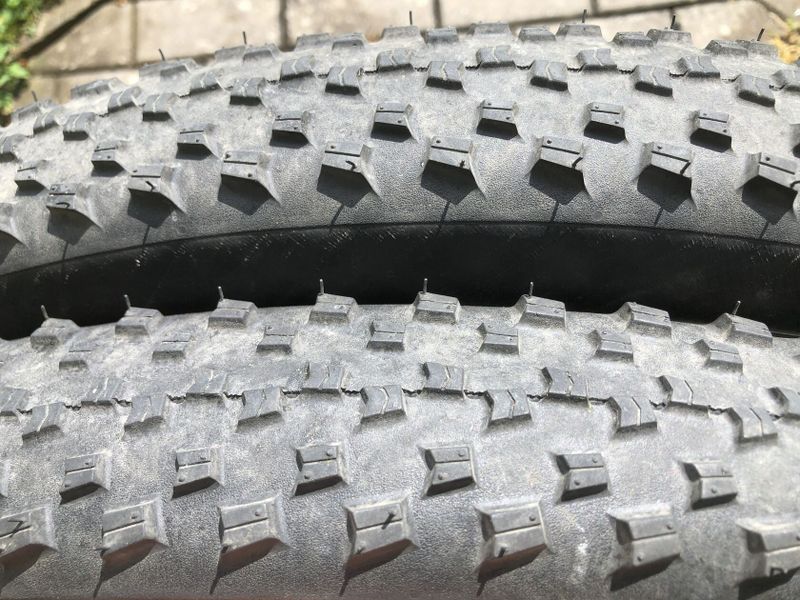 Pláště Continental CrossKing 29x2.2 Race Sport