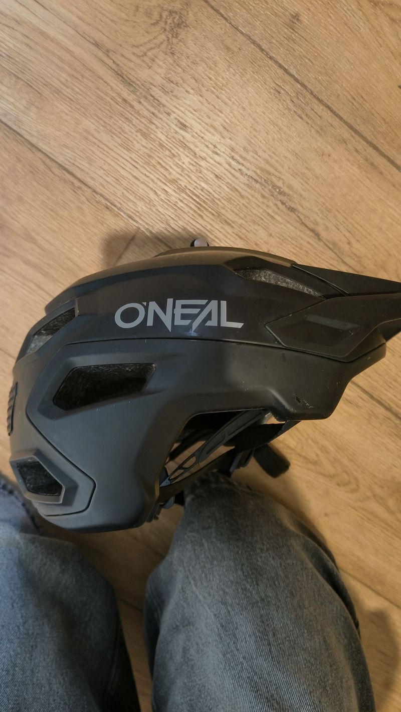 Enduro helma Oneal