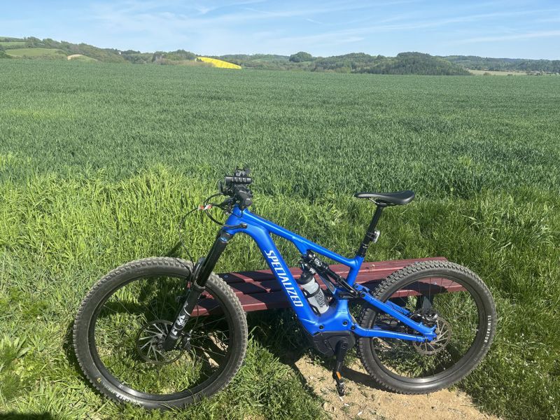 Prodám elektrokolo Specialized TURBO LEVO COMP ALLOY 2022