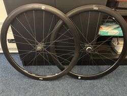 Giant zapletená karbonová kola SLR2 