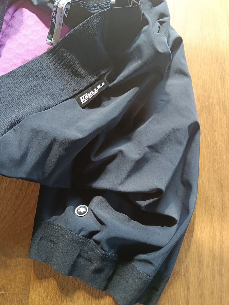 cyklo kraťasy a dres ASSOS, X-BIONIC, GIANT vel.XL XXL nové!