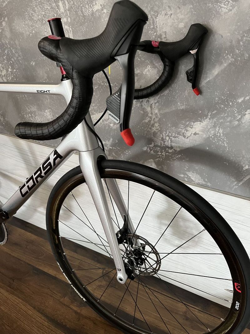 Dema Corsa , Sram AXS Rival 