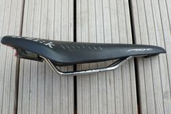 nové sedlo Fizik Arione