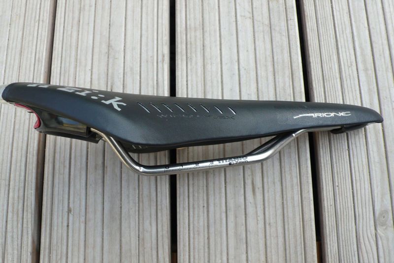 nové sedlo Fizik Arione