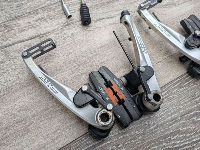V brzdy Shimano XT Deore BR-M760