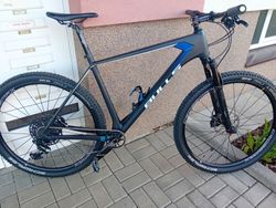 Bulls black adder team