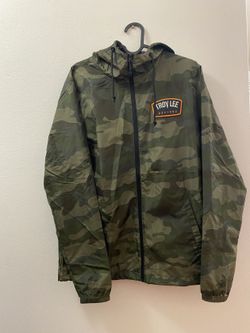 Troy Lee Designs Windbreaker Bolt Patch (vel. M)