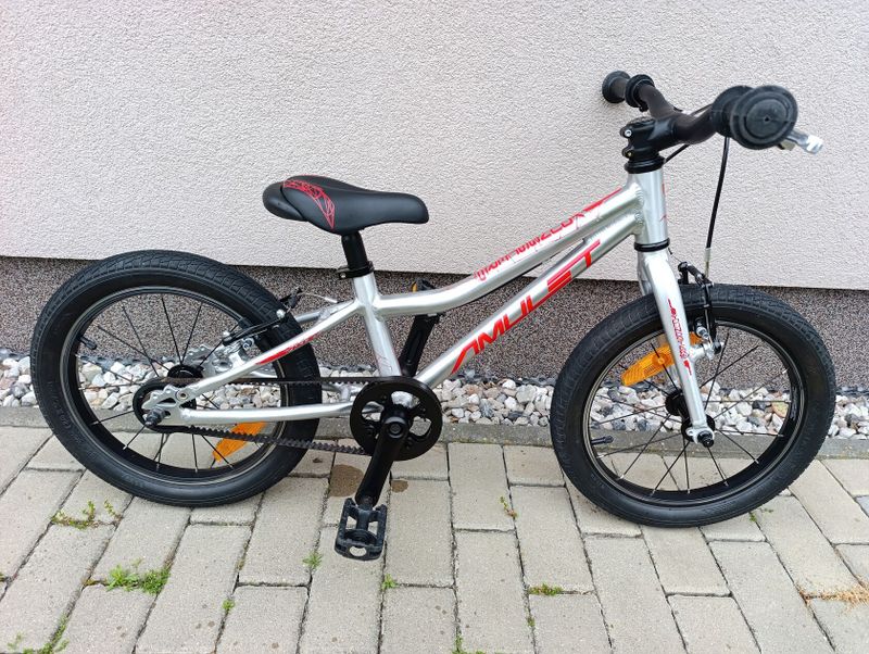 Amulet Young Blaster 16 - ultralehké hliníkové kolo