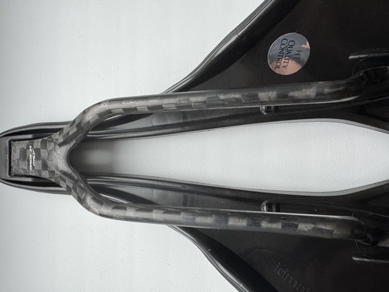 Selle Italia SLR Boost Carbonio Superflow 145 mm