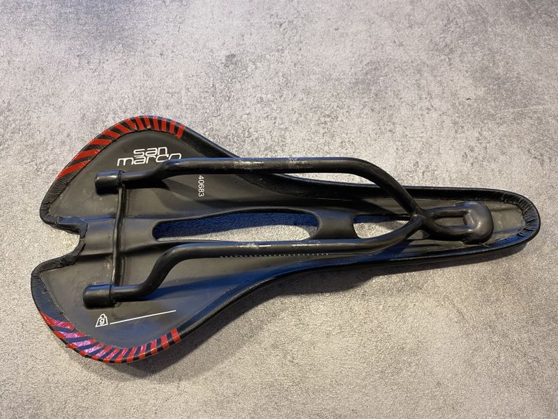 SLEVA Sedlo San Marco Carbon FX