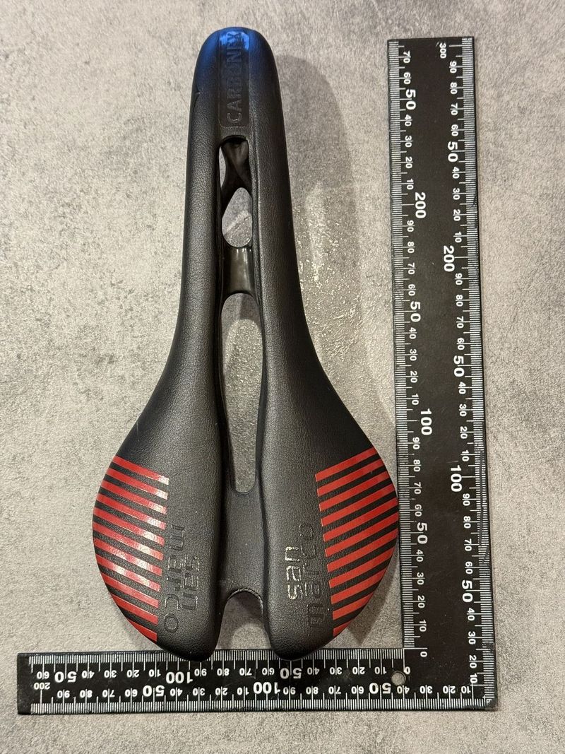 SLEVA Sedlo San Marco Carbon FX
