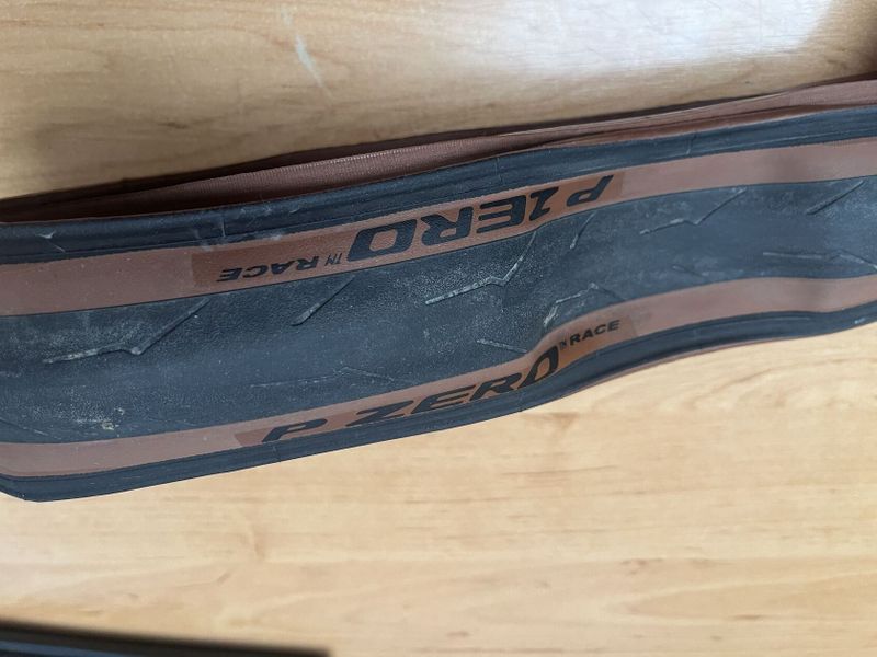 Pirelli P Zero RACE 622x28