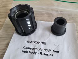 NOVÝ - ořech Campagnolo N3W ke kolům SCOPE Race series