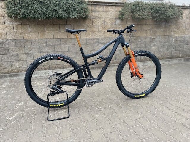 IBIS RIPMO V2S CARBON v kitu Deore