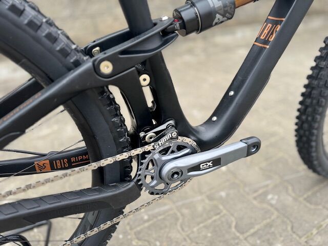 IBIS RIPMO V2S CARBON v kitu Deore