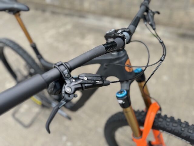 IBIS RIPMO V2S CARBON v kitu Deore