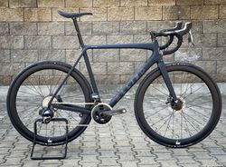 Nová rámová sada ALLIED ALFA RACE DISC – zakázková barva Matte Black