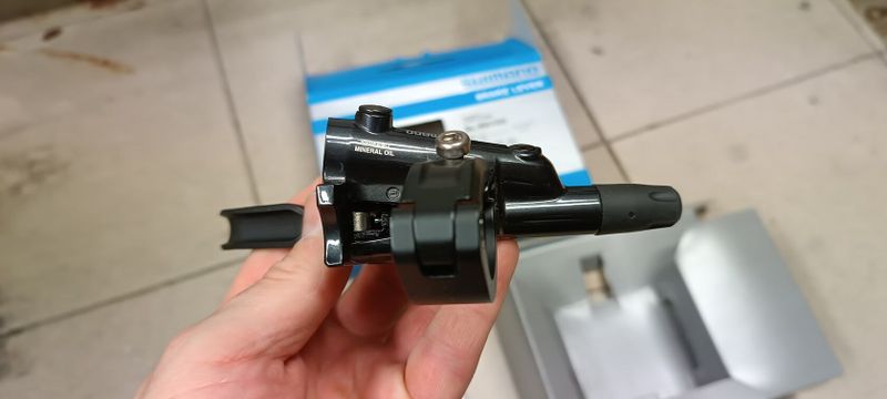Brzdová páčka Shimano Deore - levá 