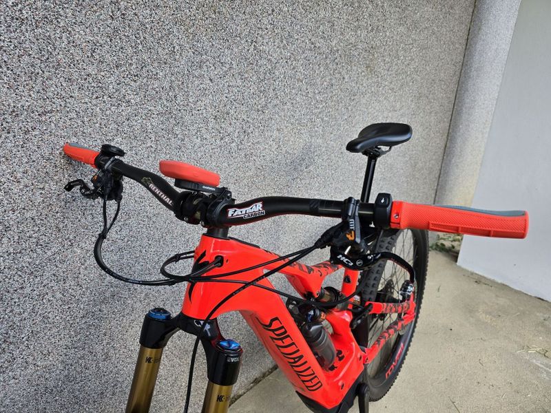 Specialized Levo Comp Carbon TOP stav a výbava!!!