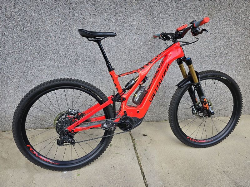 Specialized Levo Comp Carbon TOP stav a výbava!!!