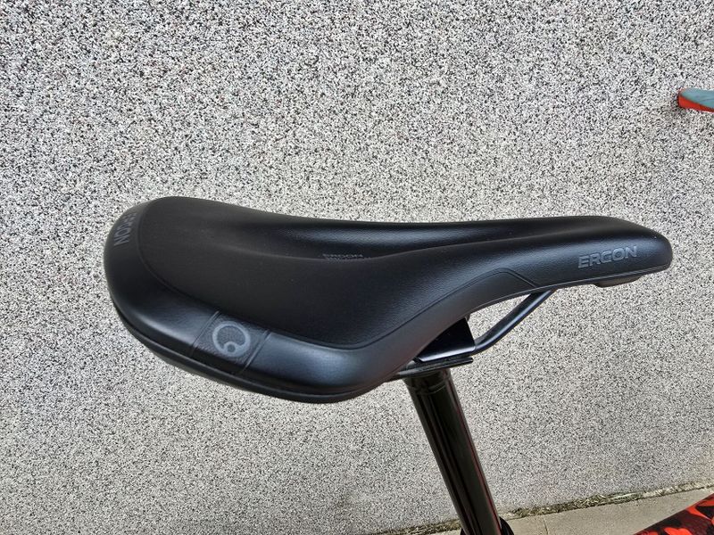 Specialized Levo Comp Carbon TOP stav a výbava!!!