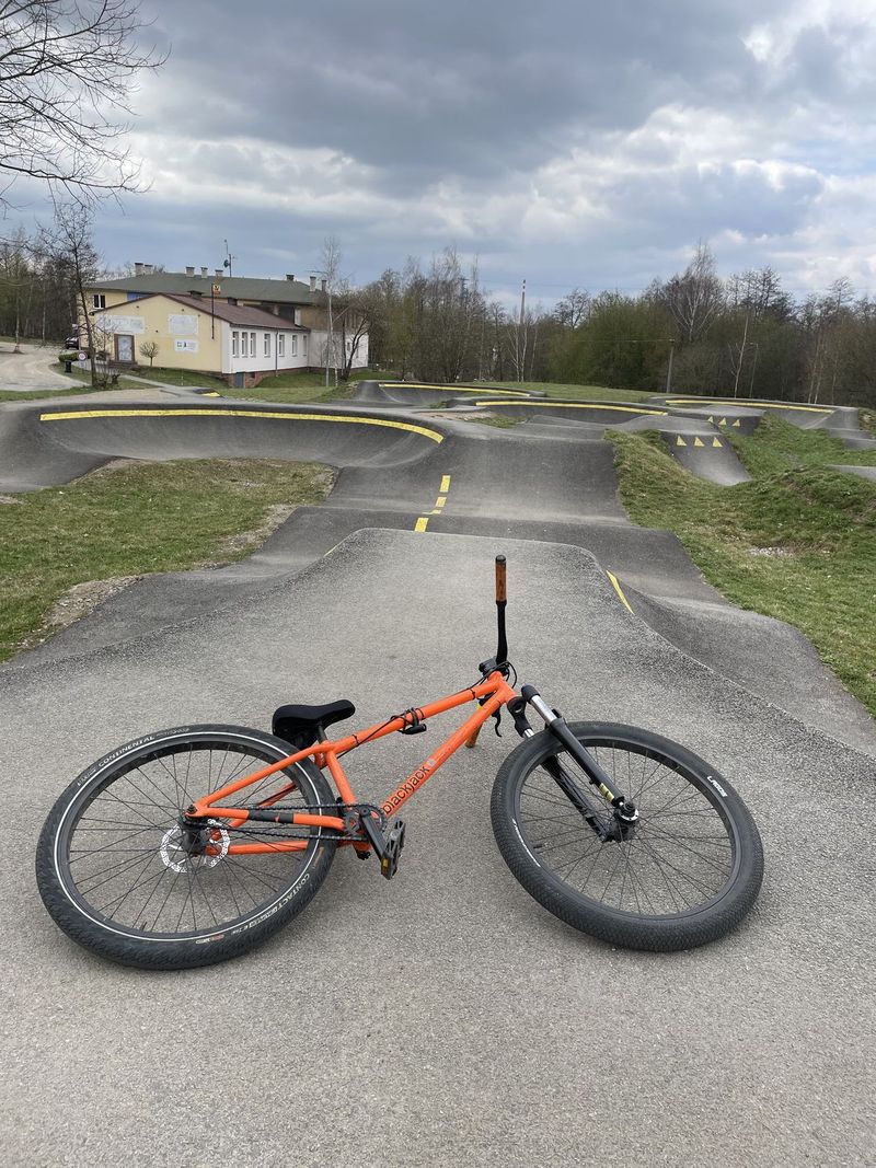 Prodám dirt bike blackjack 26 orange