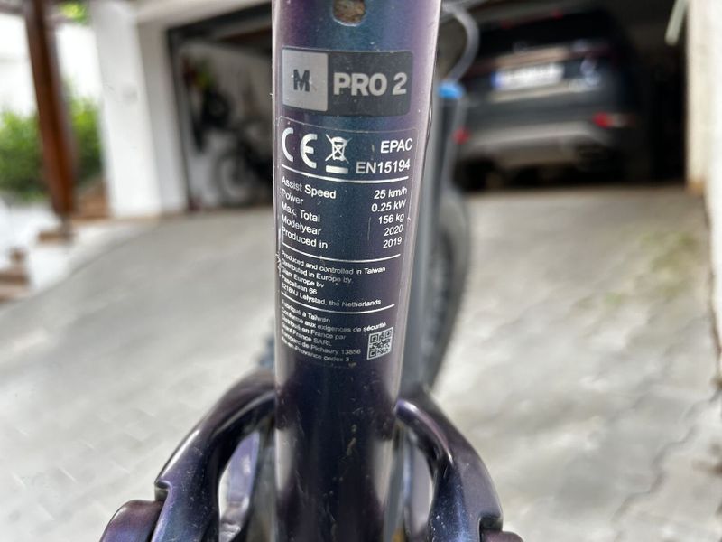 Prodám celoodpružené elektrokolo Giant Trance E+2 Pro