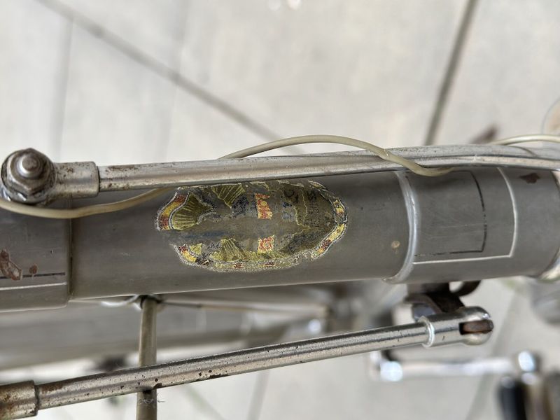 Švýcarské městské kolo veterán - prosim o odhad ceny