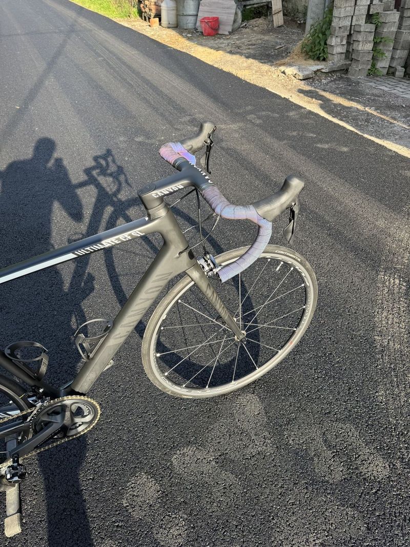 Canyon Ultimate CF SL F10 Vel. XL