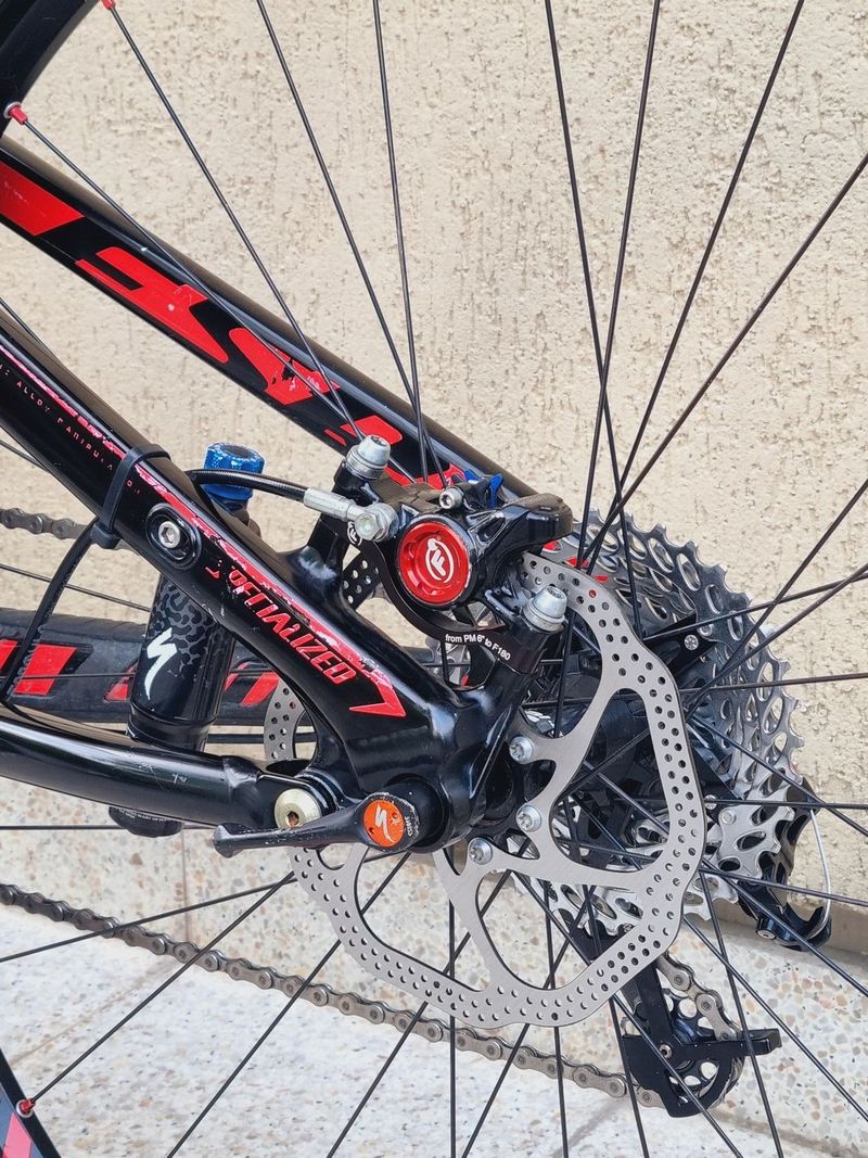 #85 Carbon Specialized 29"/M, pro 170-185cm